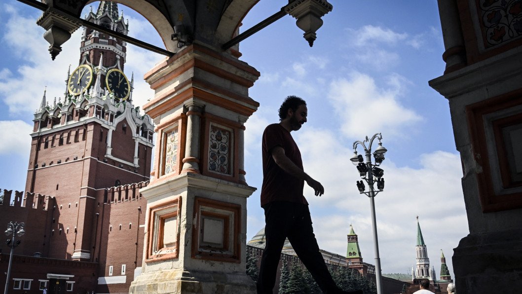 Russian Confidence in the Future Plunges to 1990s Lows