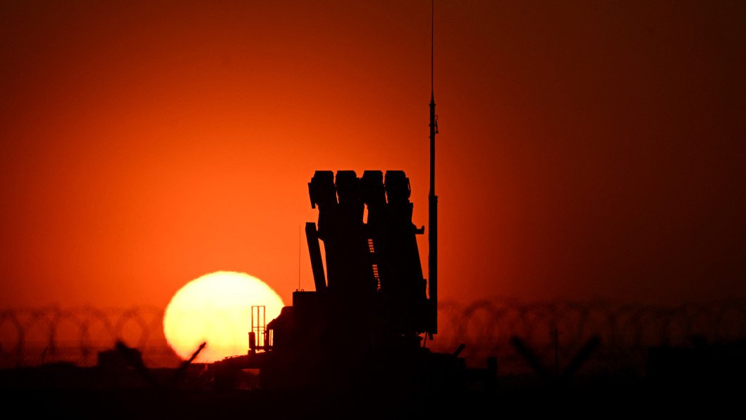 Zelenskyy Leads Supreme Command Meeting on Energy Security Amid Ongoing Russian Attacks – UNITED24 Media