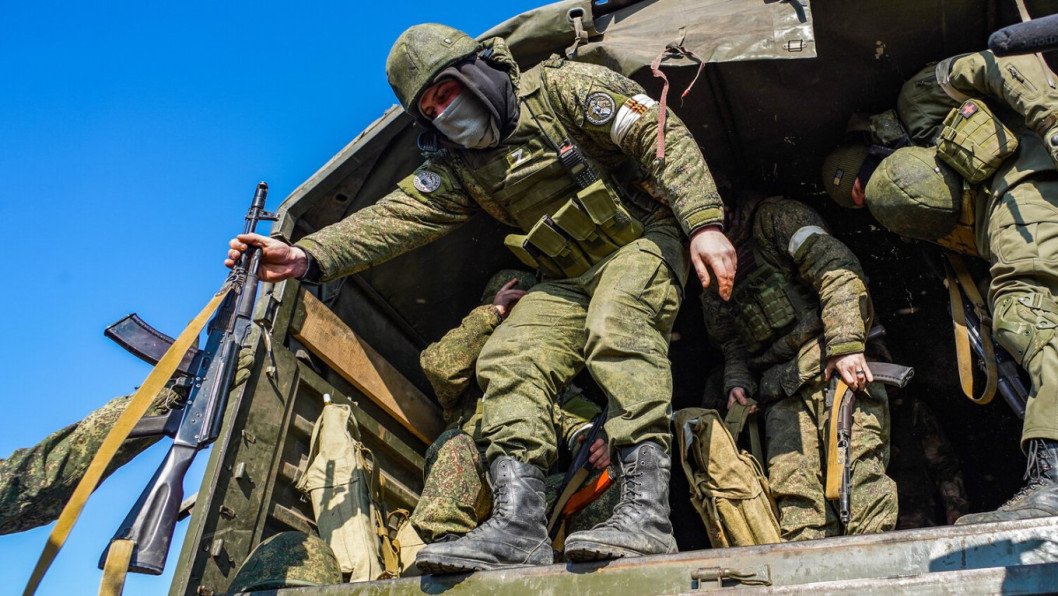 Russia Claims It’s Recruiting Ukrainian POWs to Fight—A Violation of Geneva Conventions