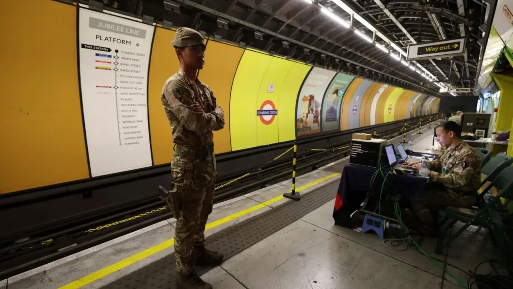NATO Holds Drill in London Subway to Repel Potential Russian Aggression