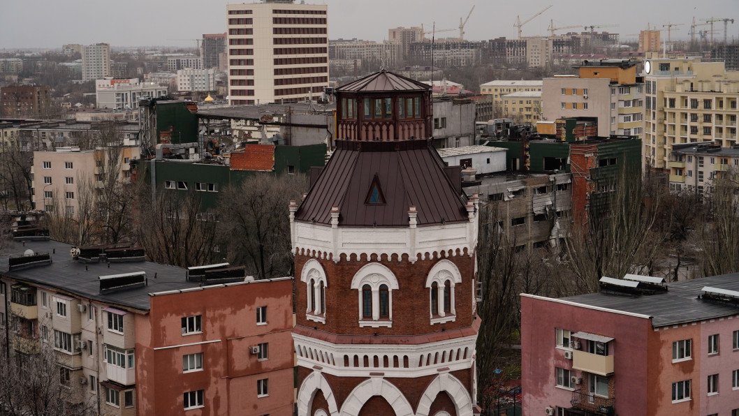Russians Buy New Apartments Built on Mariupol Ruins With 2% Mortgages