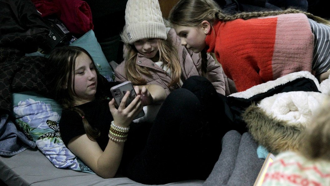 Más de 2,100 niños ucranianos regresan gracias a la iniciativa "Bring Kids Back UA" tras ser secuestrados por Rusia
