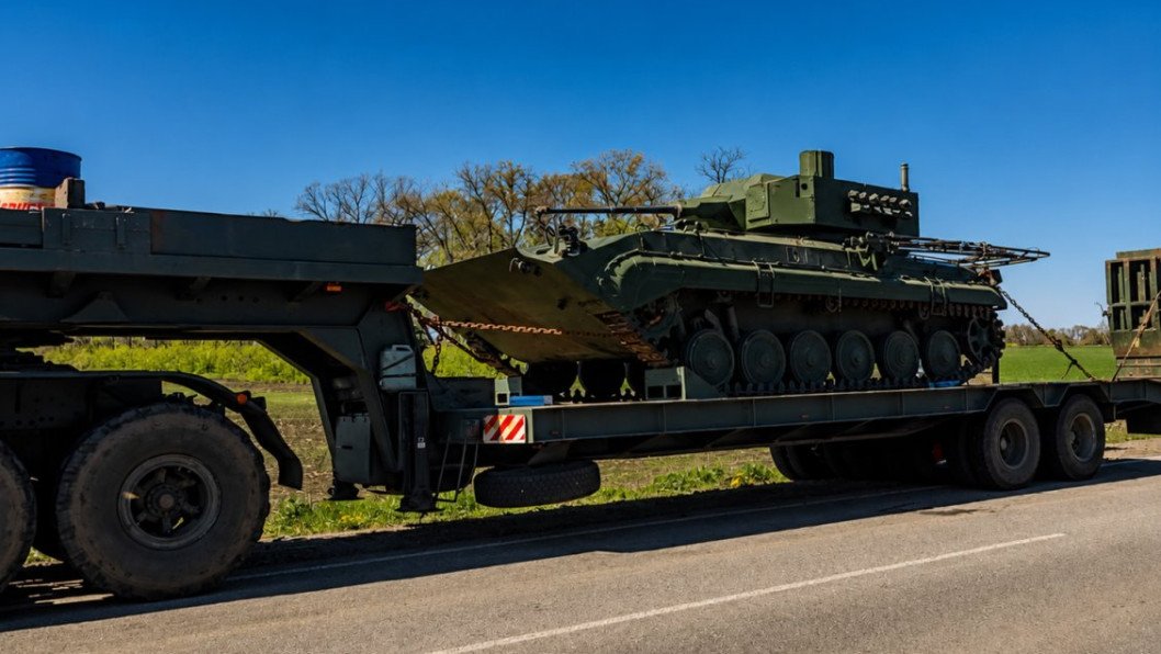 Ukraine Reveals First BMP Armed With Spain’s Guardian 30 Combat Turret