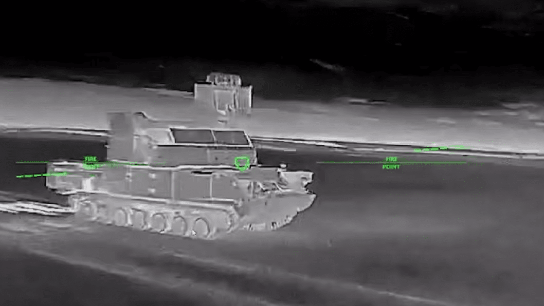 Ucrania golpea defensa aérea rusa y abre brechas en el frente