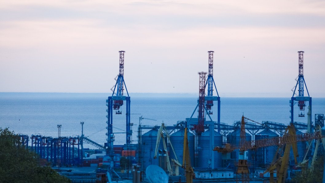 Ukraine’s Black Sea Breakthrough Drives a Stunning 57% Export Surge