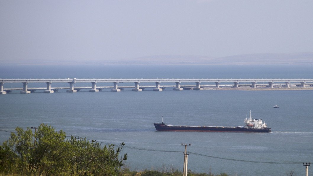 Russia Reopens Azov Sea Passage for Grain Ships Following Months of Maritime Stagnation