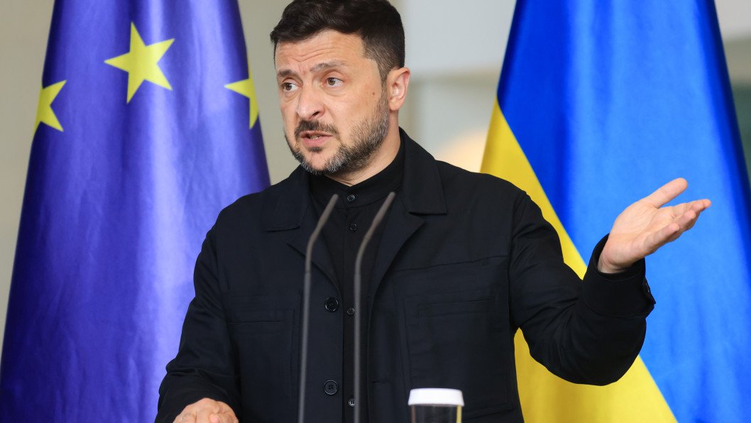 Russia Plans to Seize Odesa and Push Toward NATO Border, Zelenskyy Warns