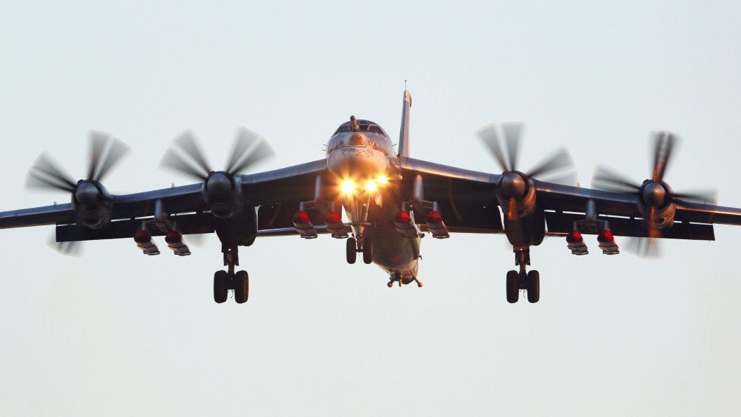 Russia’s Missile Production Stalls—Every Kh-101, Kalibr, and Kinzhal Is Fired on Arrival