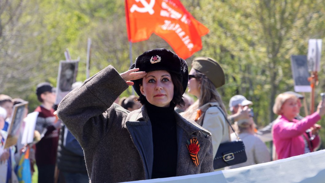 Three-Quarters of Russians Endorse War in Ukraine, 24% Back Nuclear Strike