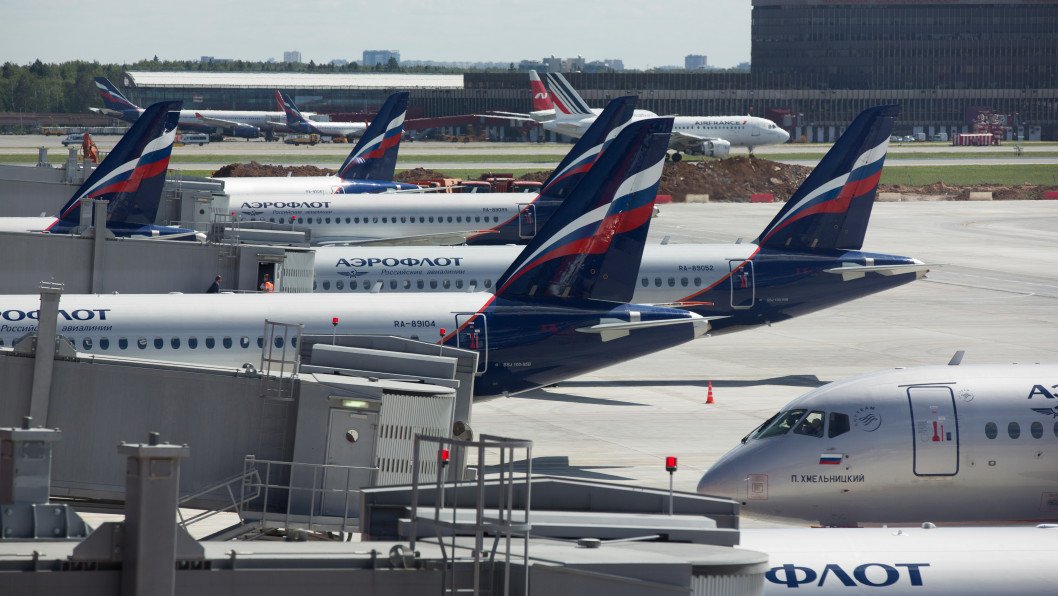 Why Moscow Pilots Sounded Alarm Over Russia’s Use of Airports