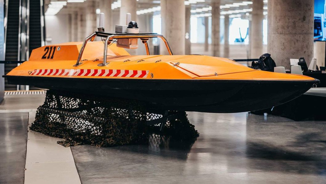 Rusia construye su primer portaaviones con drones para lanzar ataques FPV, imitando la estrategia de Ucrania