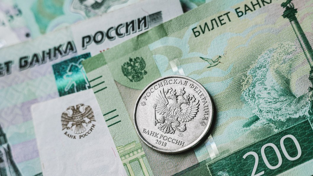 Russian Minister Tells Putin Russia Is Growing Faster Than the US, but the Numbers Tell Another Story