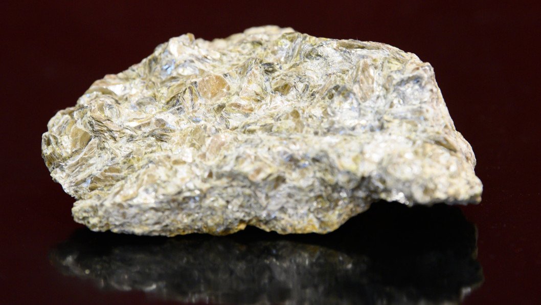 Russia’s Seizure of Ukraine’s Lithium-Rich Territories Threatens Europe's Green Future