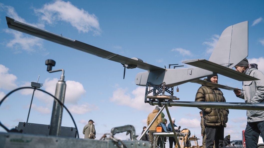 Three Cutting-Edge Ukrainian Drones Unveiled: 500-km Cargo Bomber, $3k Scout, and an FPV Mothership