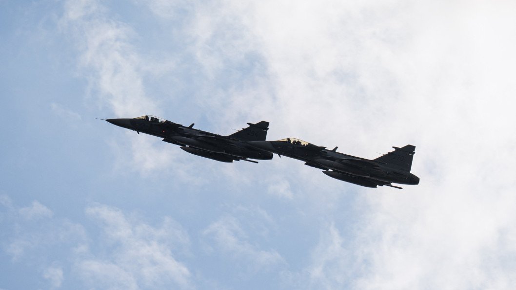 Sweden to Deploy Gripen Fighter Jets and Naval Ships to Guard Finnish Border With Russia