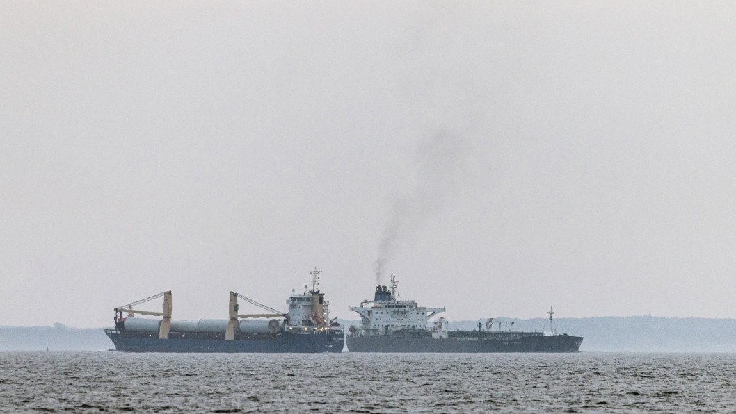 Ucrania sanciona 91 buques de la flota fantasma rusa por contrabando de petróleo