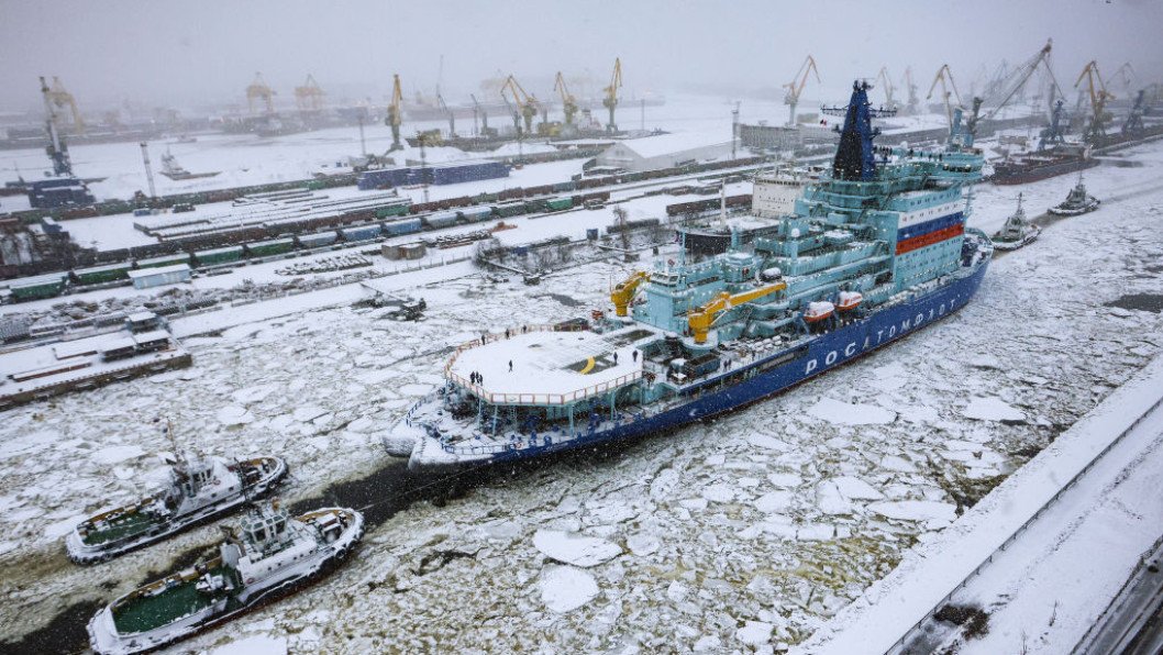 China Complies With Western Sanctions, Restricts Arctic Marine Technology to Russia