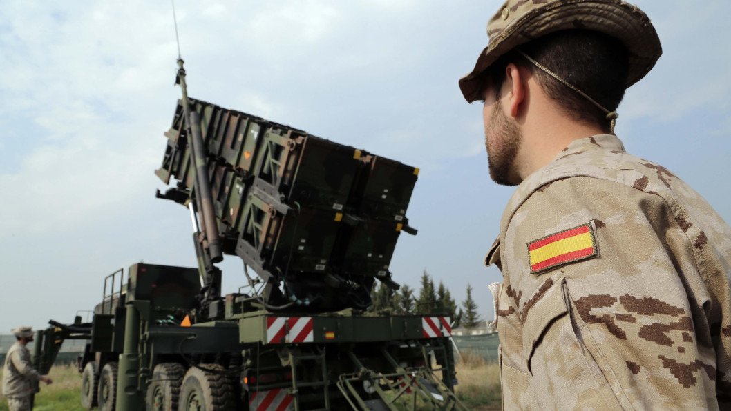 Spain and Greece Refuse to Give Ukraine Patriot Missiles Even as Their Shelf Life Runs Out