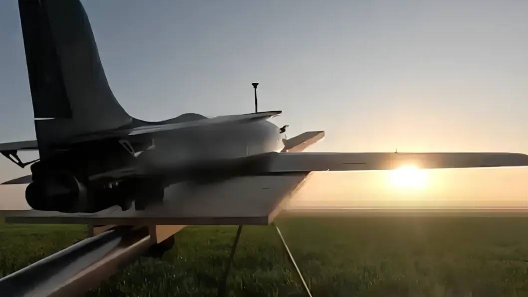 Ukrainian-British Jet-Powered Griffen Interceptor Drone Destroys Shahed for the First Time, Video