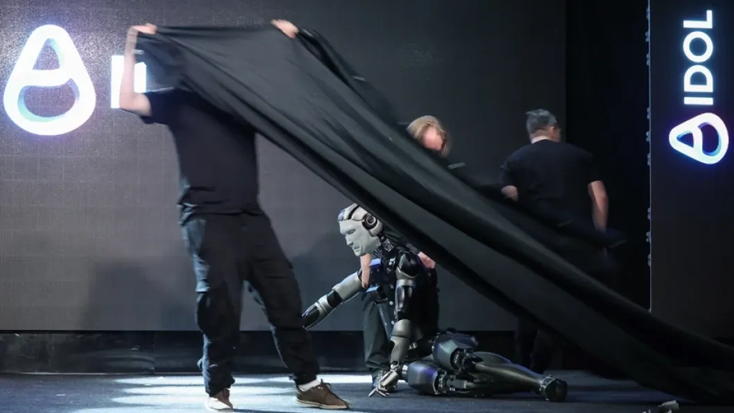 Russia Unveils AI Robot “Aidol”—Then It Immediately Falls Over on Stage