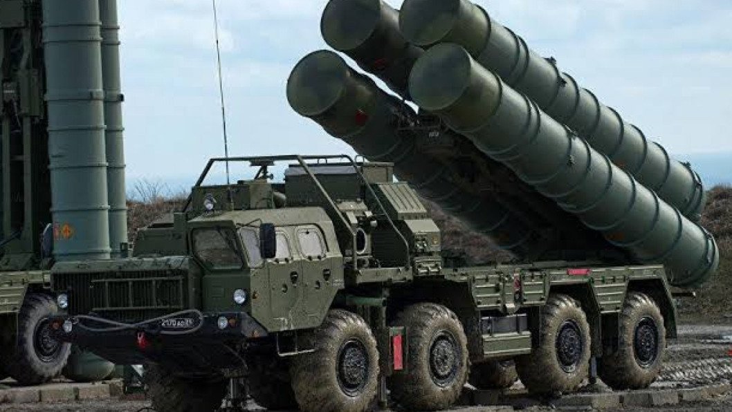 Ukraine Strikes Two Russian S-400 Launchers, Drone Sites and Logistics Depots