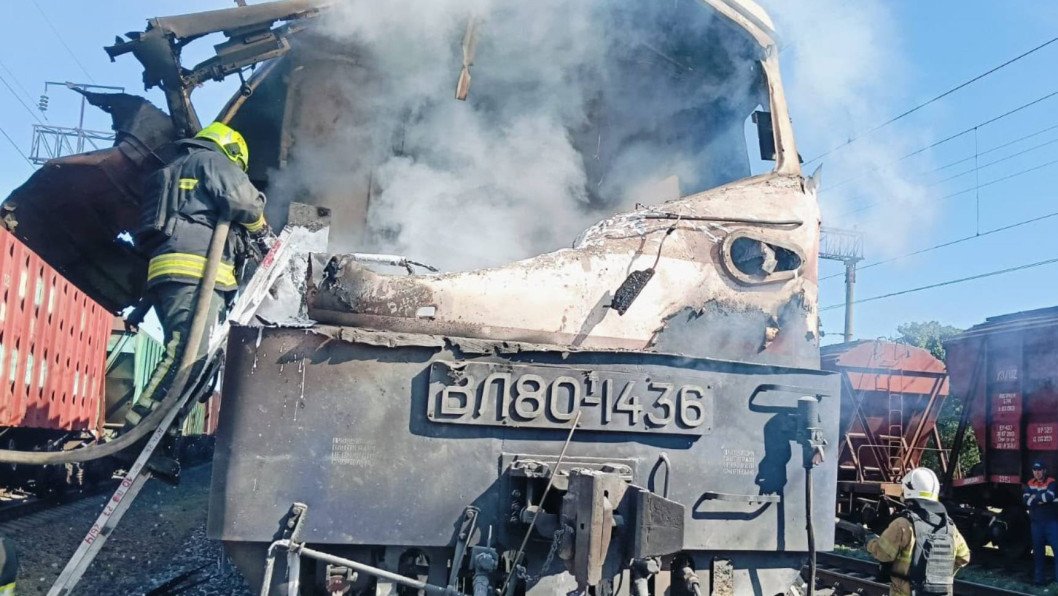 Russian Drone Hits Passenger Train in Odesa Region, Killing Two Railway Workers
