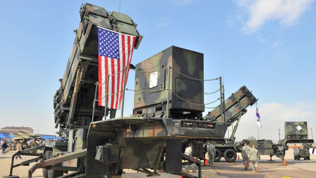US Weighs Weapons Licensing for Europe and Ukraine to Boost Ukrainian Air Defenses
