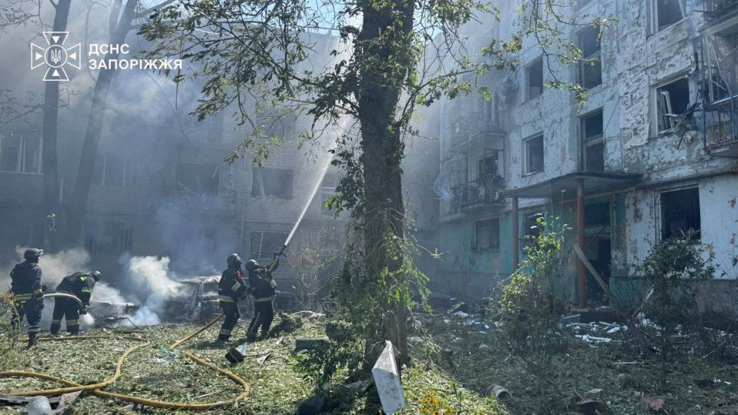 Russian Guided Bombs Strike Zaporizhzhia, Injure 24, Including Two Children