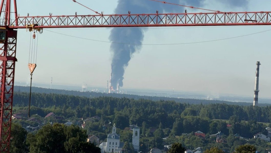 Ukraine Strikes Russia's Fourth-Largest Oil Refinery, Damaging Key Processing Unit