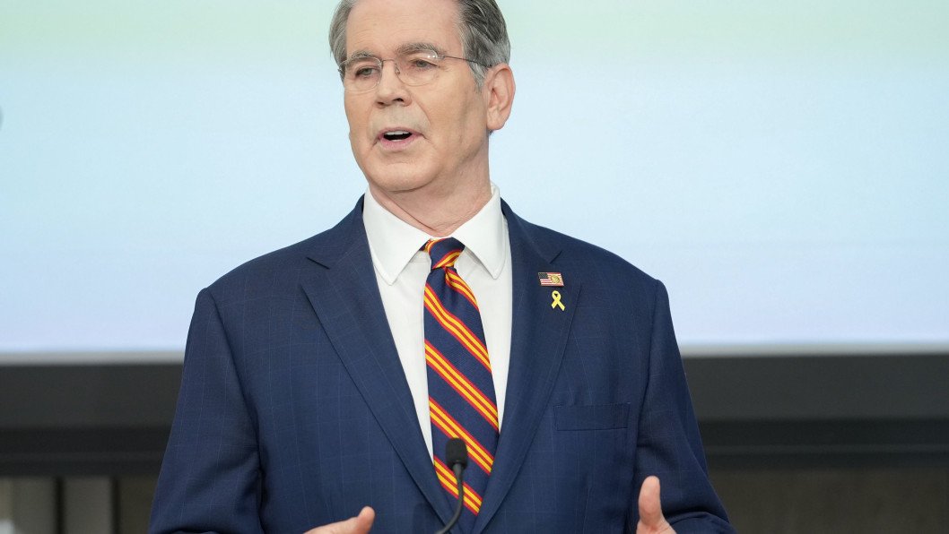 Secretario de la Hacienda de EE. UU.: Putin nunca negoció de buena fe, por eso impusimos sanciones masivas a Rusia