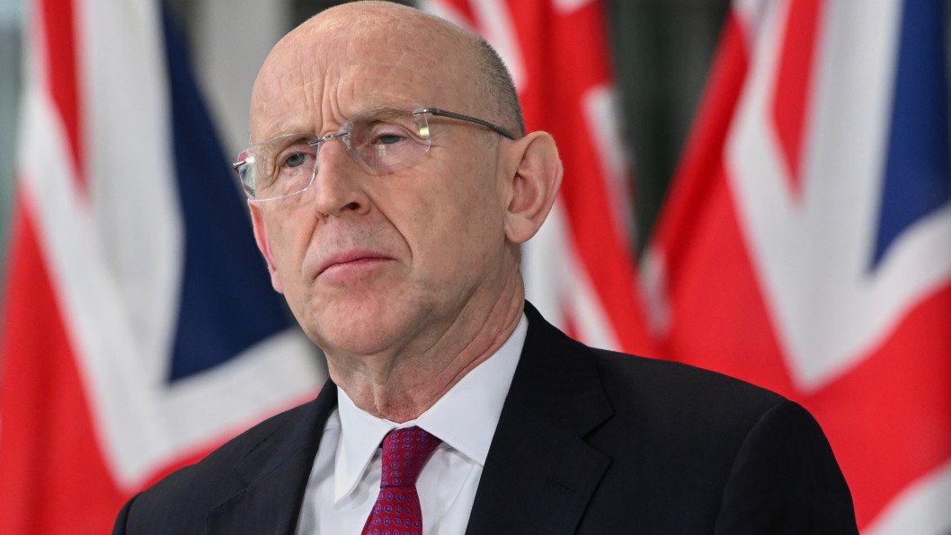 Russia-Linked Hackers Pose as Journalists in Cyberattack on UK Ministry of Defense