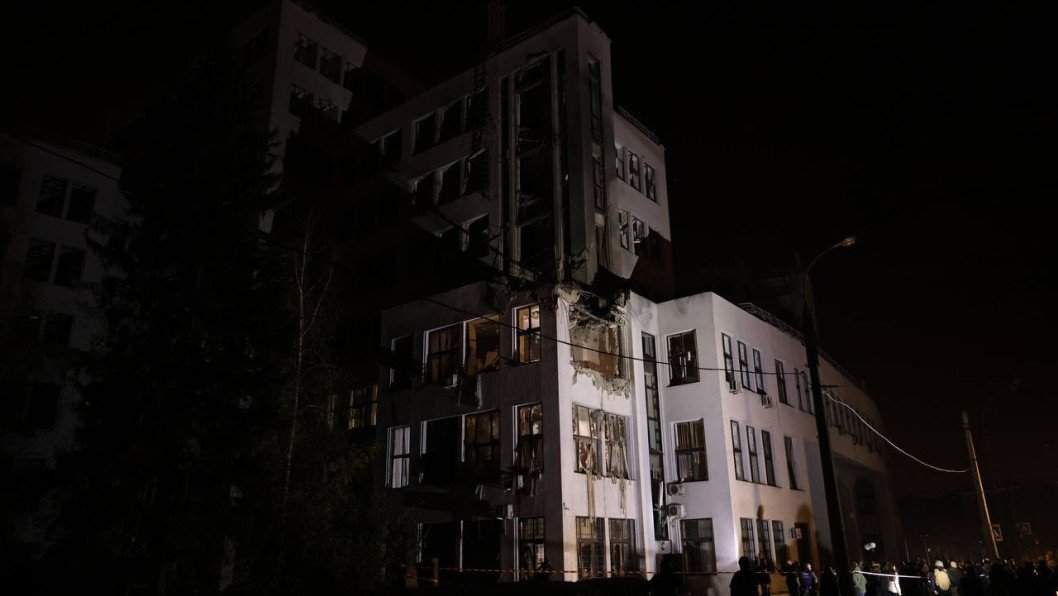 Russian Missile Hits Kharkiv’s Derzhprom Building—a Nearly Century-Old Landmark