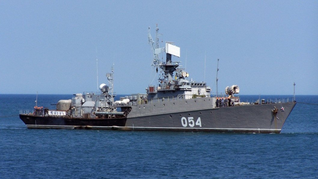 Ukraine Damages Five Russian Warships in Massive Strike on Novorossiysk Naval Base