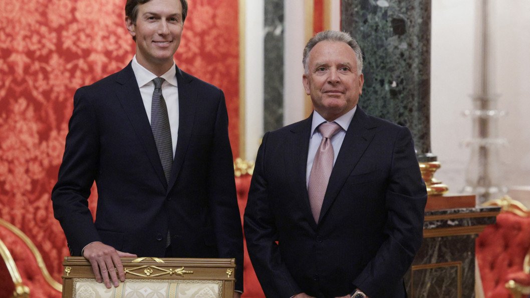 White House Considers Replacing Peace Envoys Witkoff and Kushner With CIA Director Ratcliffe
