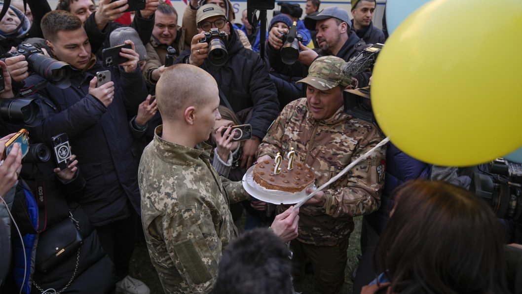 The Ukrainian Wives Who Turned Pain into Power to Bring Their Husbands from Russian Captivity