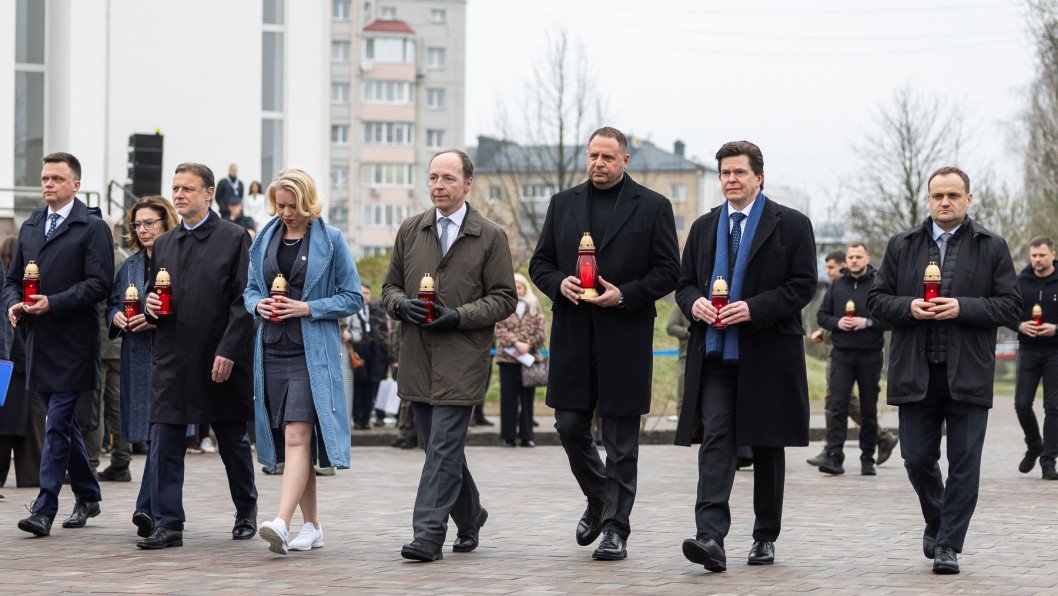 Kyiv Hosts Summit of European Parliamentary Leaders Amid Bucha Liberation Anniversary