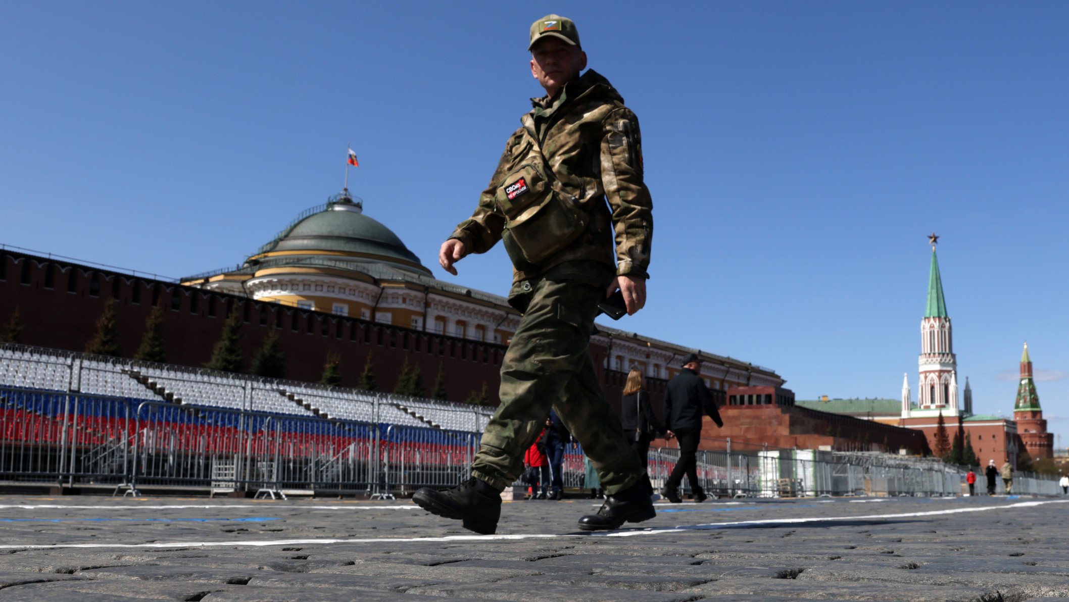 Ukrainian Intelligence Reports Unprecedented Russian Desertion Rates ...