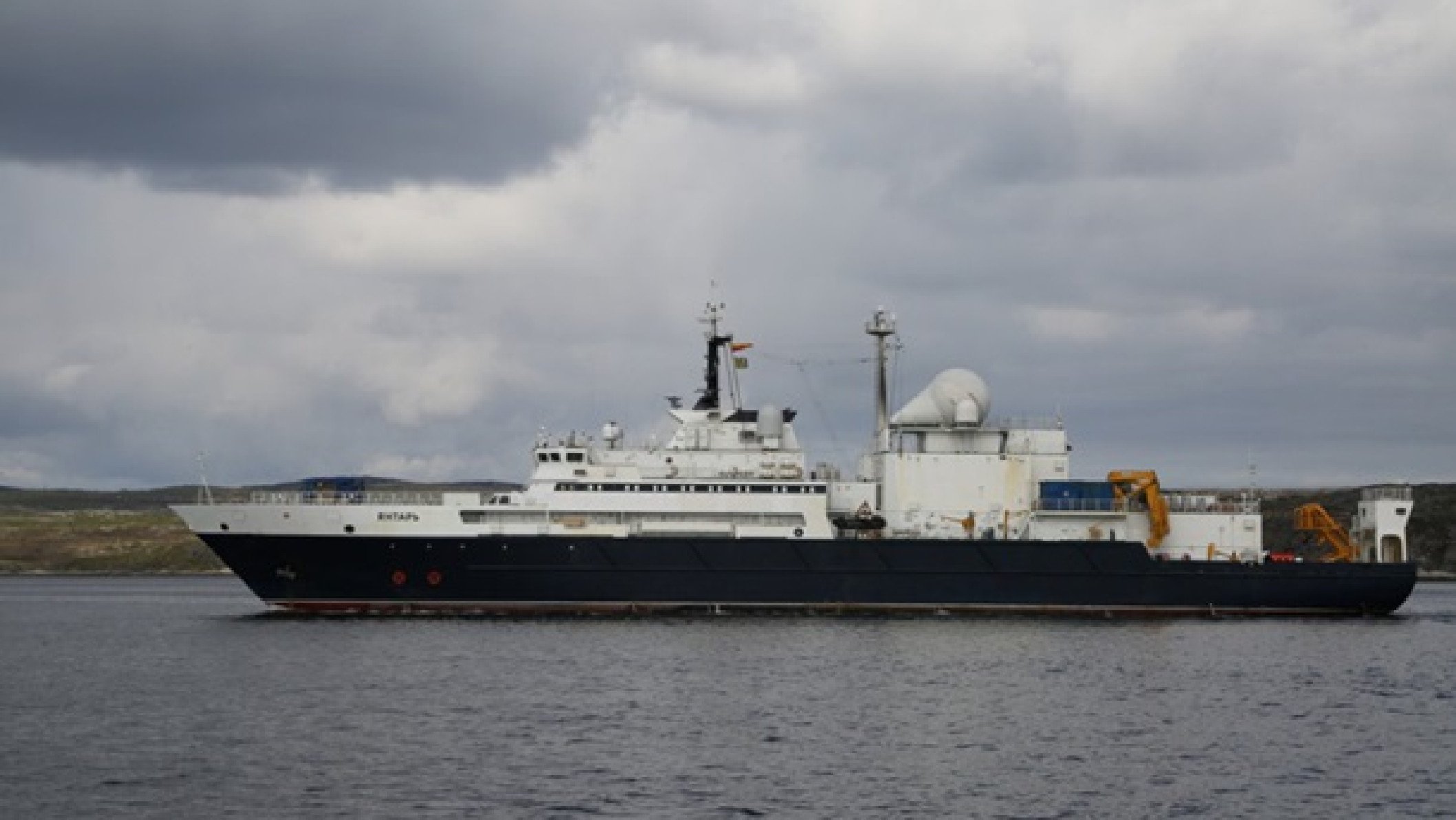 Russia Launches Spy Ship to Target NATO Undersea Cables — UNITED24 Media