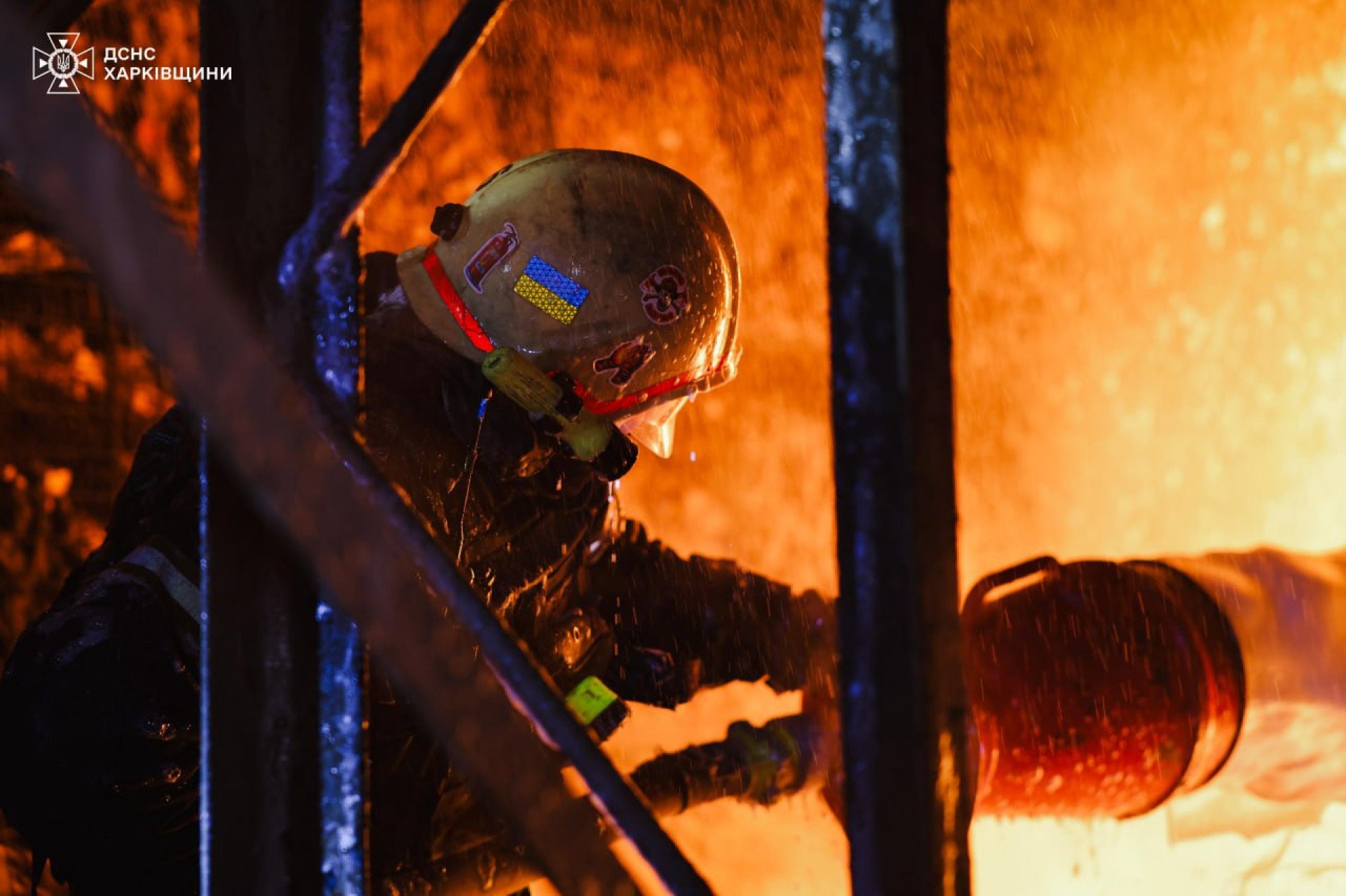 Un ataque masivo a la infraestructura energética deja sin electricidad y transporte a algunas zonas de Kharkiv drones rusos ataque a ucrania ucrania últimas noticias