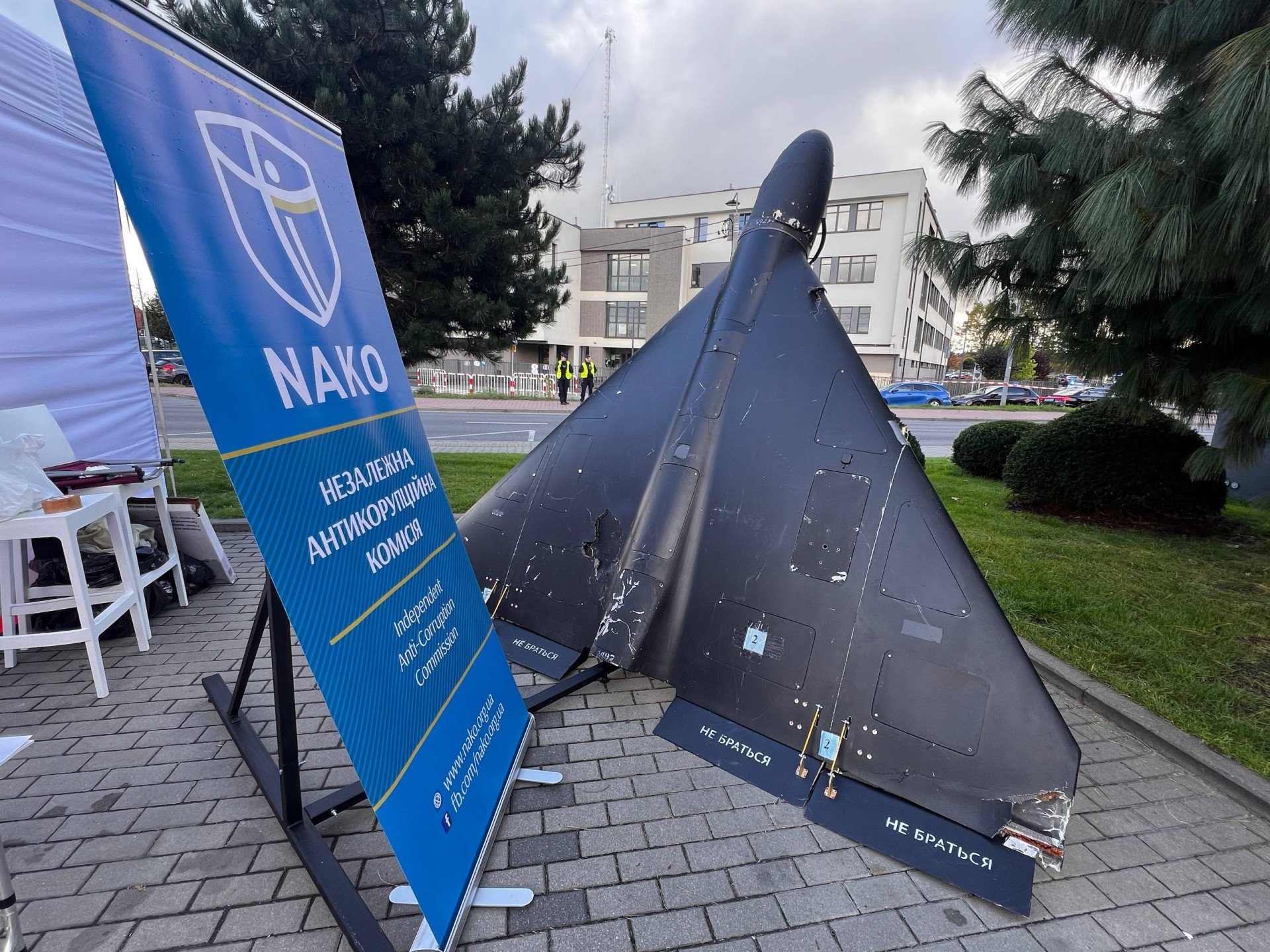 What’s Inside a Russian Drone? Geran-2 Display in Warsaw Shows Western Chips Shipped Through China