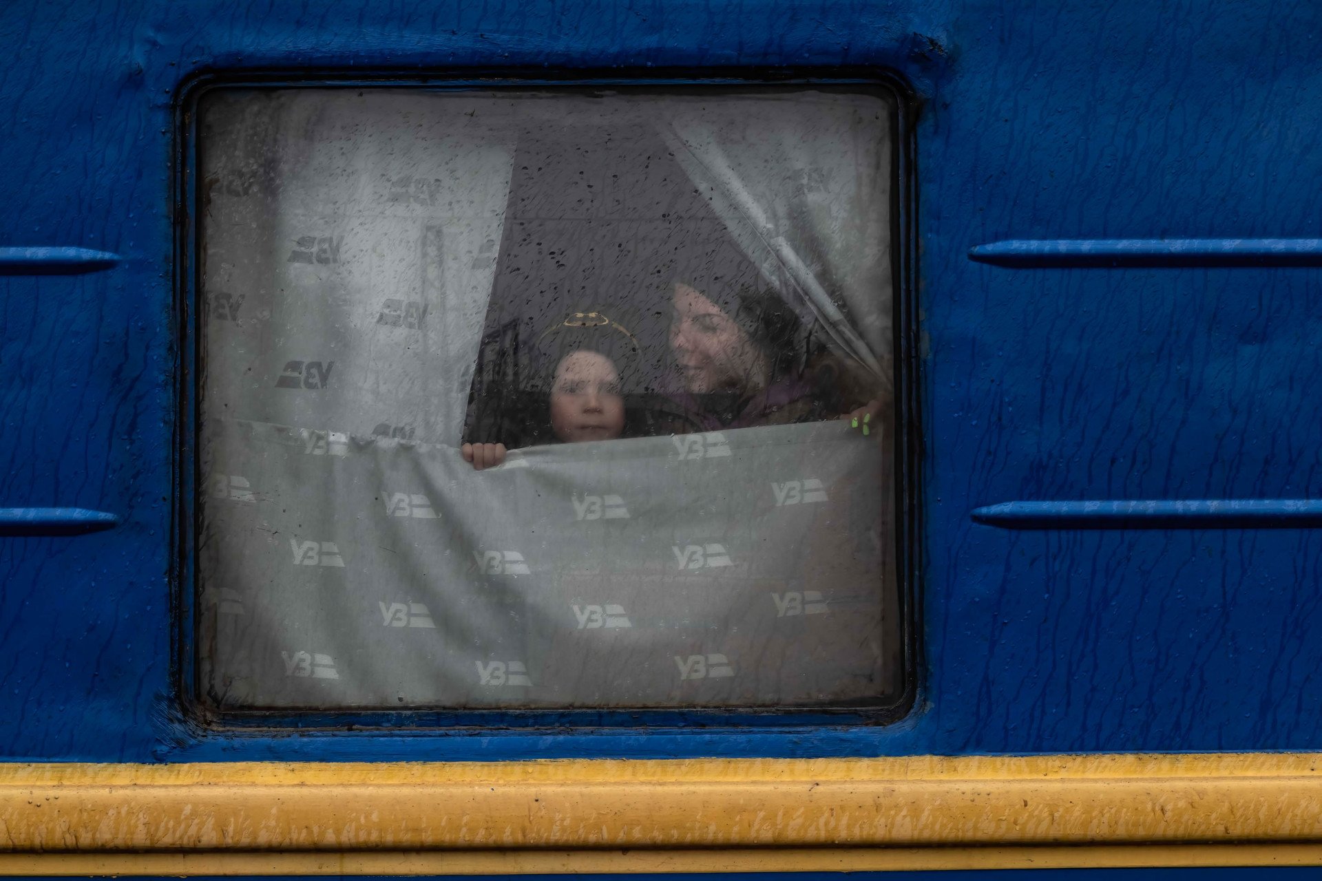 Unveiling Russia's Disinformation War on Ukrainian Refugees, A Battle of Narratives