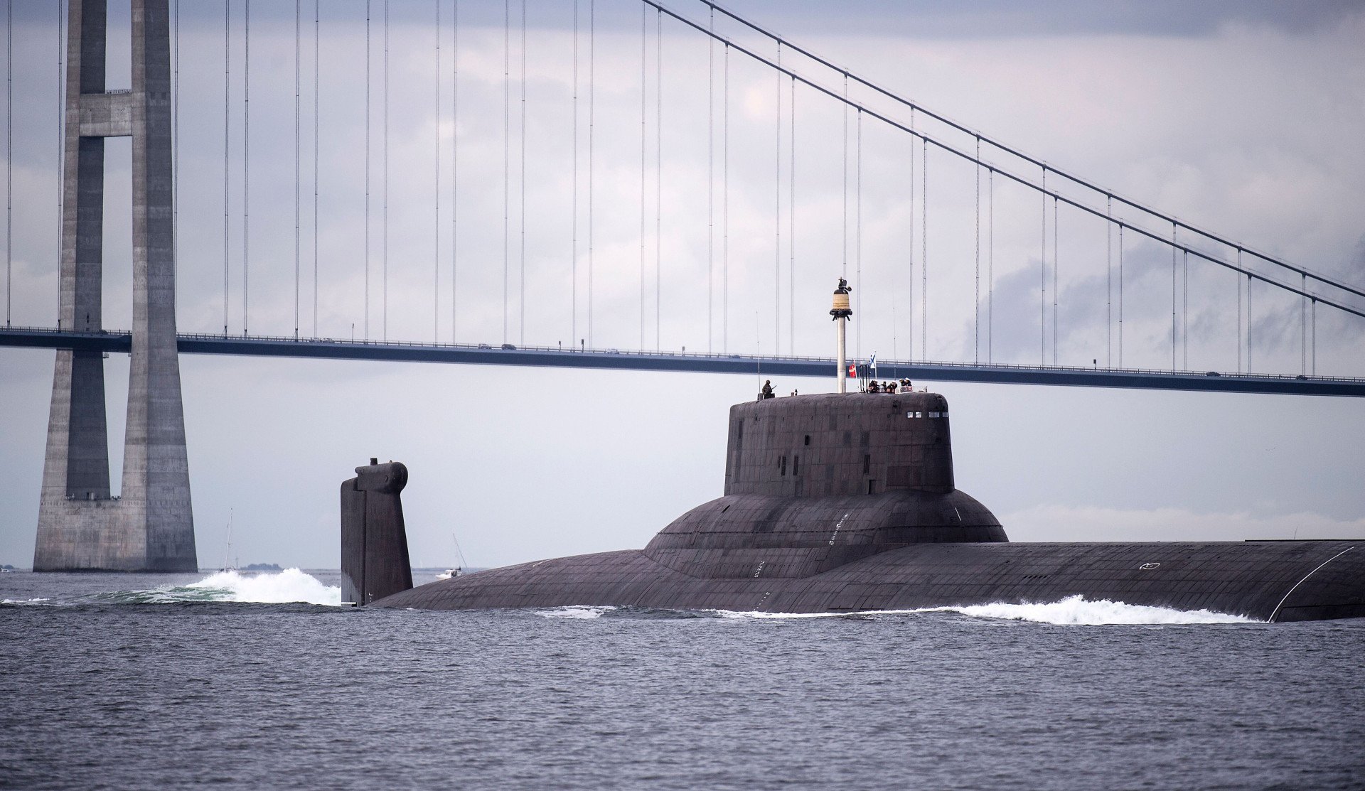 Illustrative image. The Russian nuclear submarine Dmitrij Donskoj sails under the Great Belt Bridge between Jutland and Funen through Danish waters, near Korsør, on July 21, 2017. (Source: Getty Images) Illustrative image. The Russian nuclear submarine Dmitrij Donskoj sails under the Great Belt Bridge between Jutland and Funen through Danish waters, near Korsør, on July 21, 2017. (Source: Getty Images)