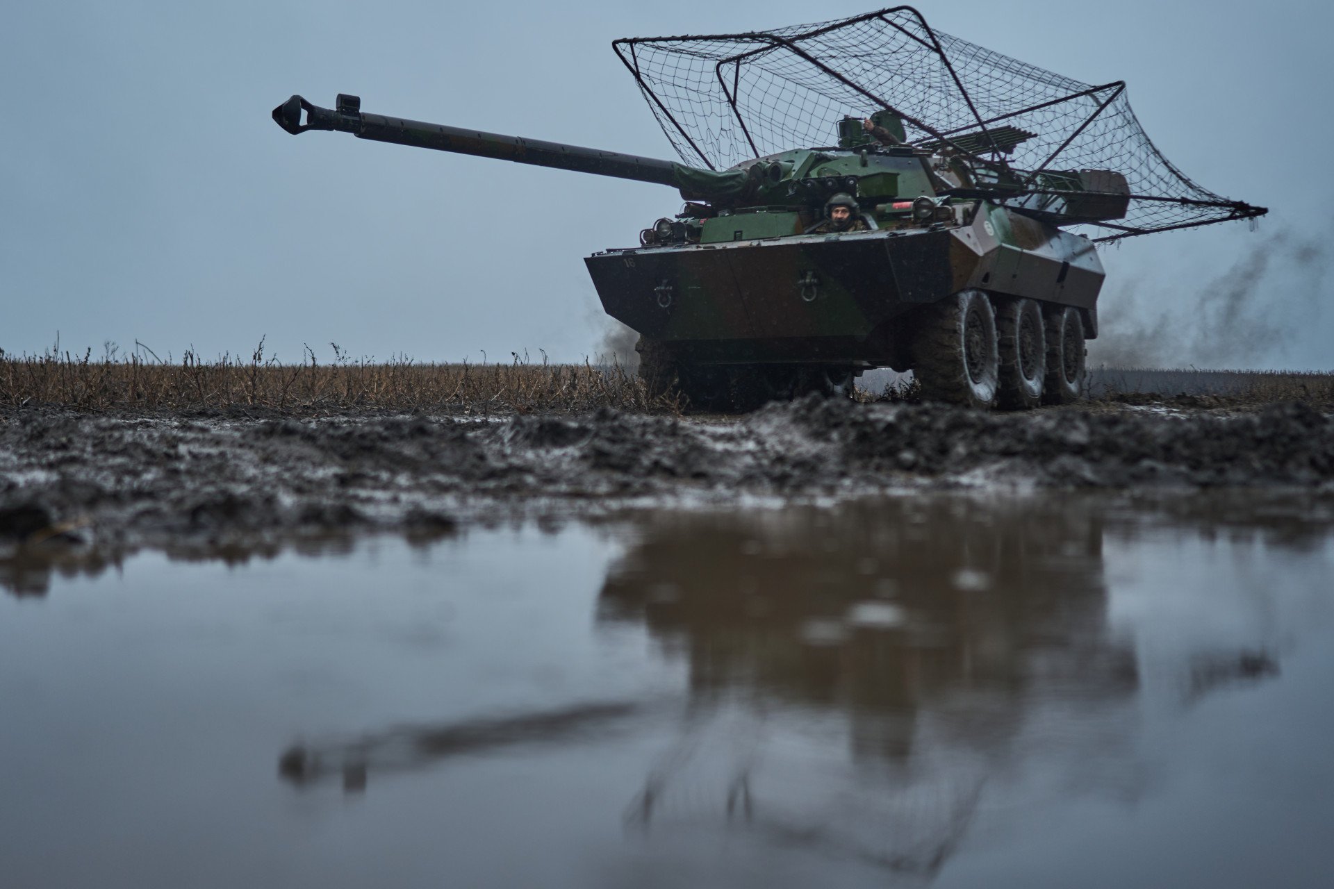 A French AMX-10 on a field near Pokrovsk. (Photo by Mykyta Shandyba/ United24) A French AMX-10 on a field near Pokrovsk. (Photo by Mykyta Shandyba/ United24)