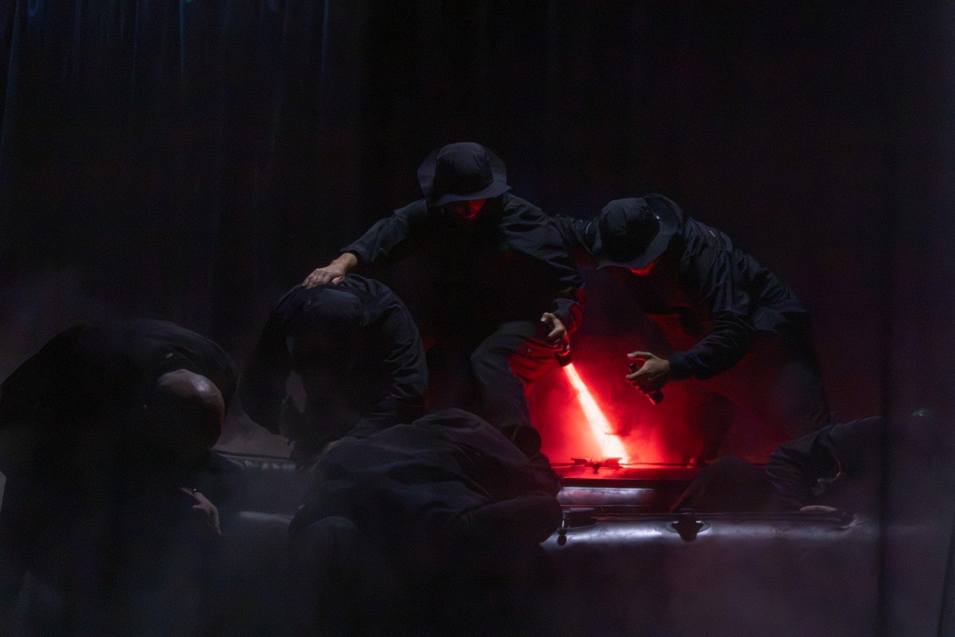 Mariupol Ukrainian defenders Theater War stories