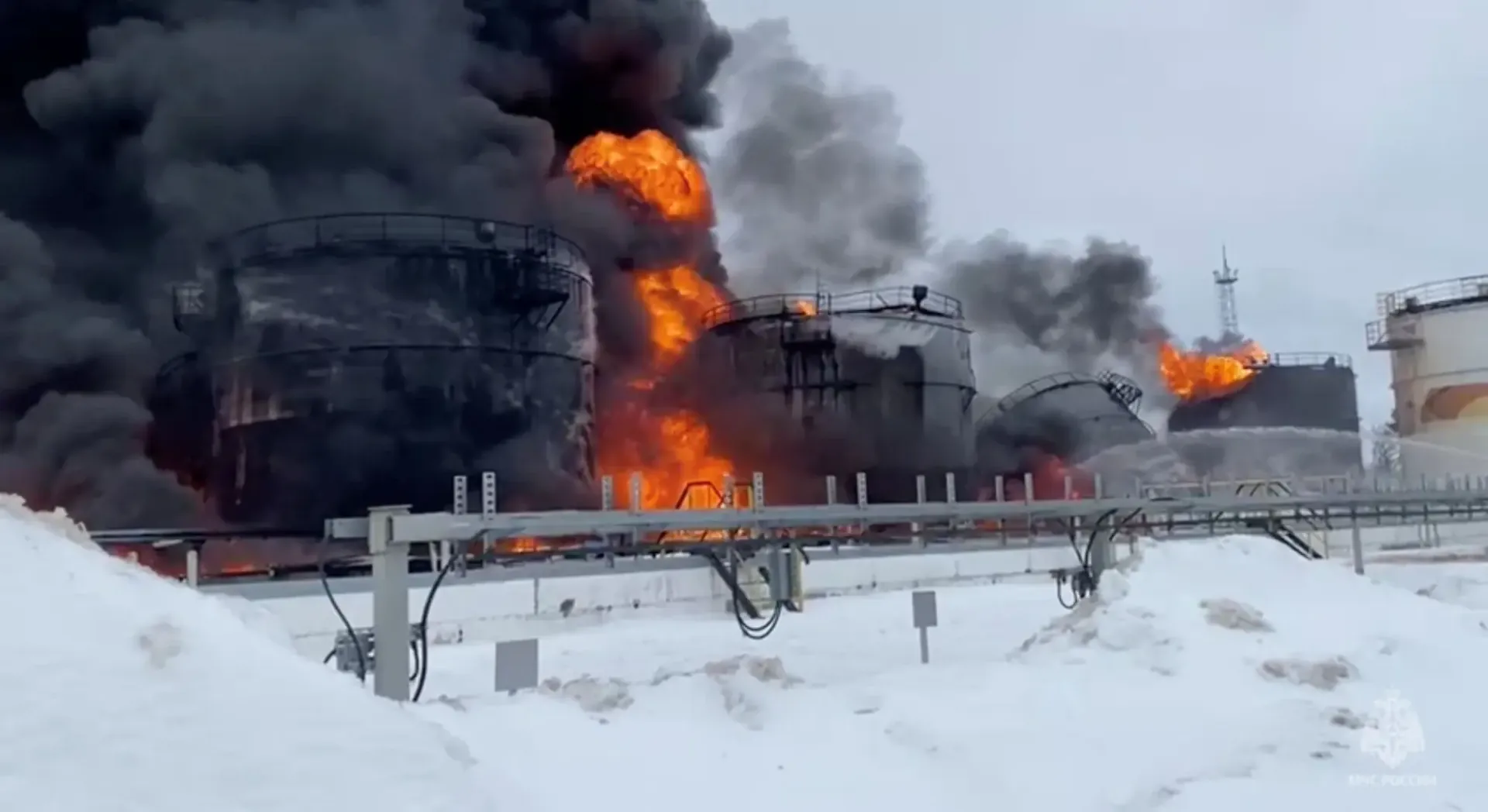 Ukraine Is Actively Targeting Russian Oil Refineries. Why is This Important?