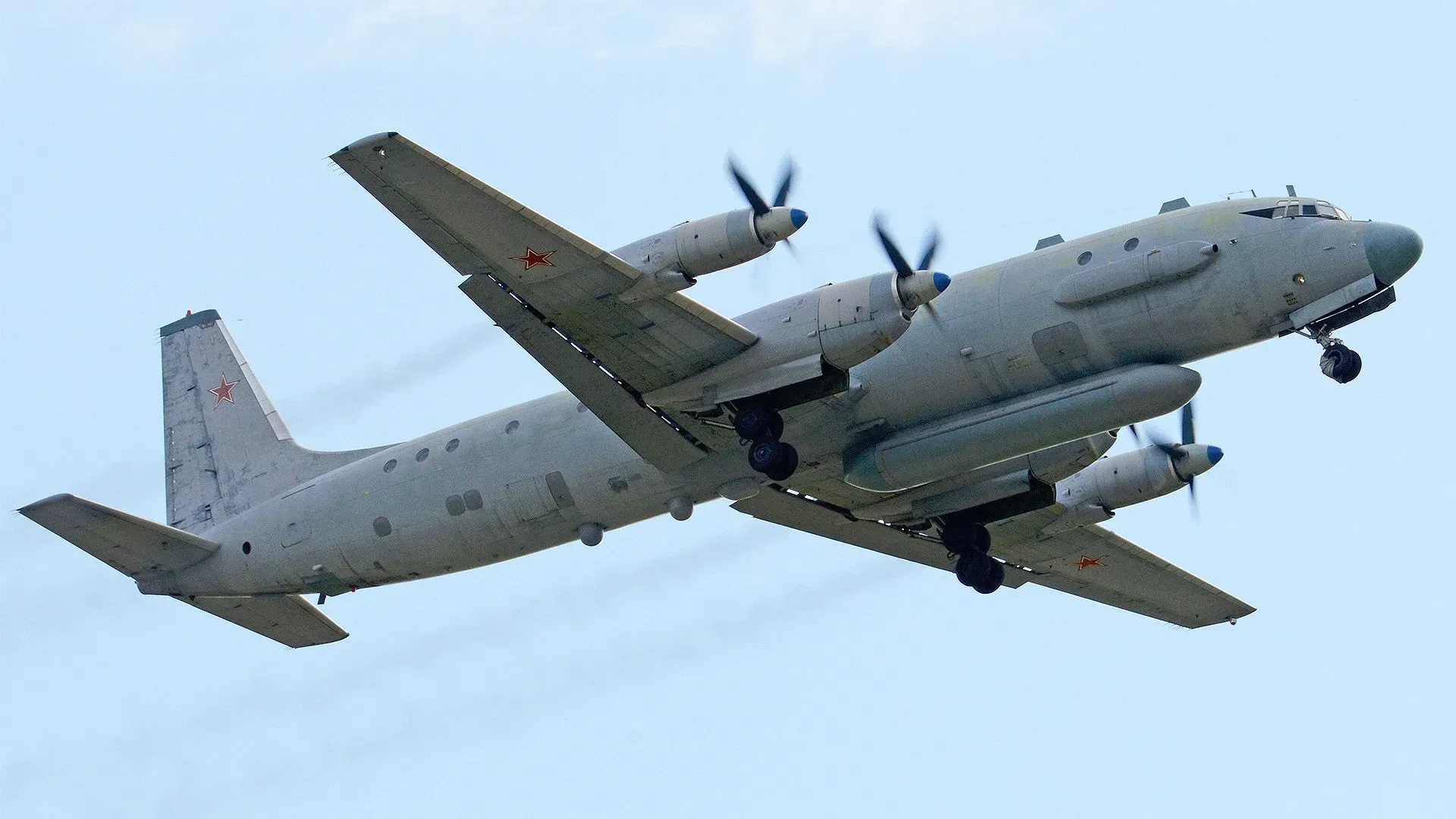 A Russian IL-20M electronic reconnaissance aircraft in flight. NATO designates the aircraft with the reporting name “Coot-A.” (Source: The War Zone) A Russian IL-20M electronic reconnaissance aircraft in flight. NATO designates the aircraft with the reporting name “Coot-A.” (Source: The War Zone)