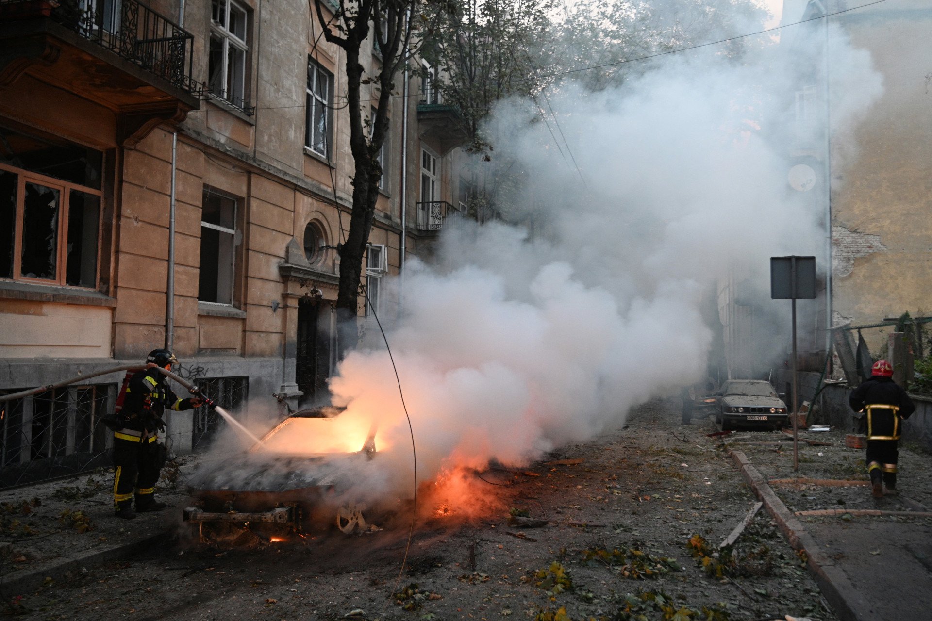 According to city mayor Andriy Sadovyi, 38 people were injured as a result of Russia’s shelling. (Source: Andriy Sadoviy/ Telegram) According to city mayor Andriy Sadovyi, 38 people were injured as a result of Russia’s shelling. (Source: Andriy Sadoviy/ Telegram)