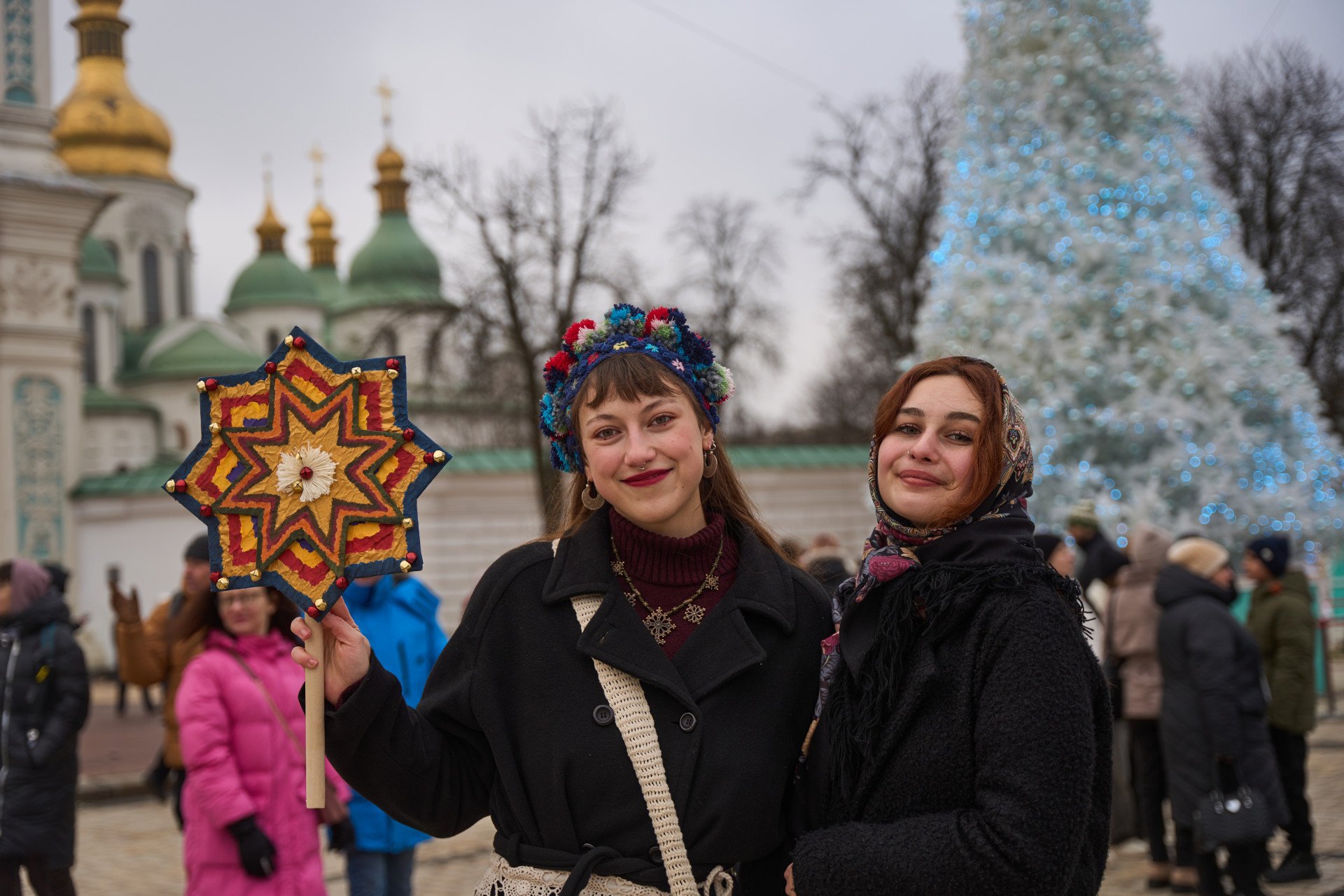 How Kyiv Streets Shine With Christmas Stars, in Photos