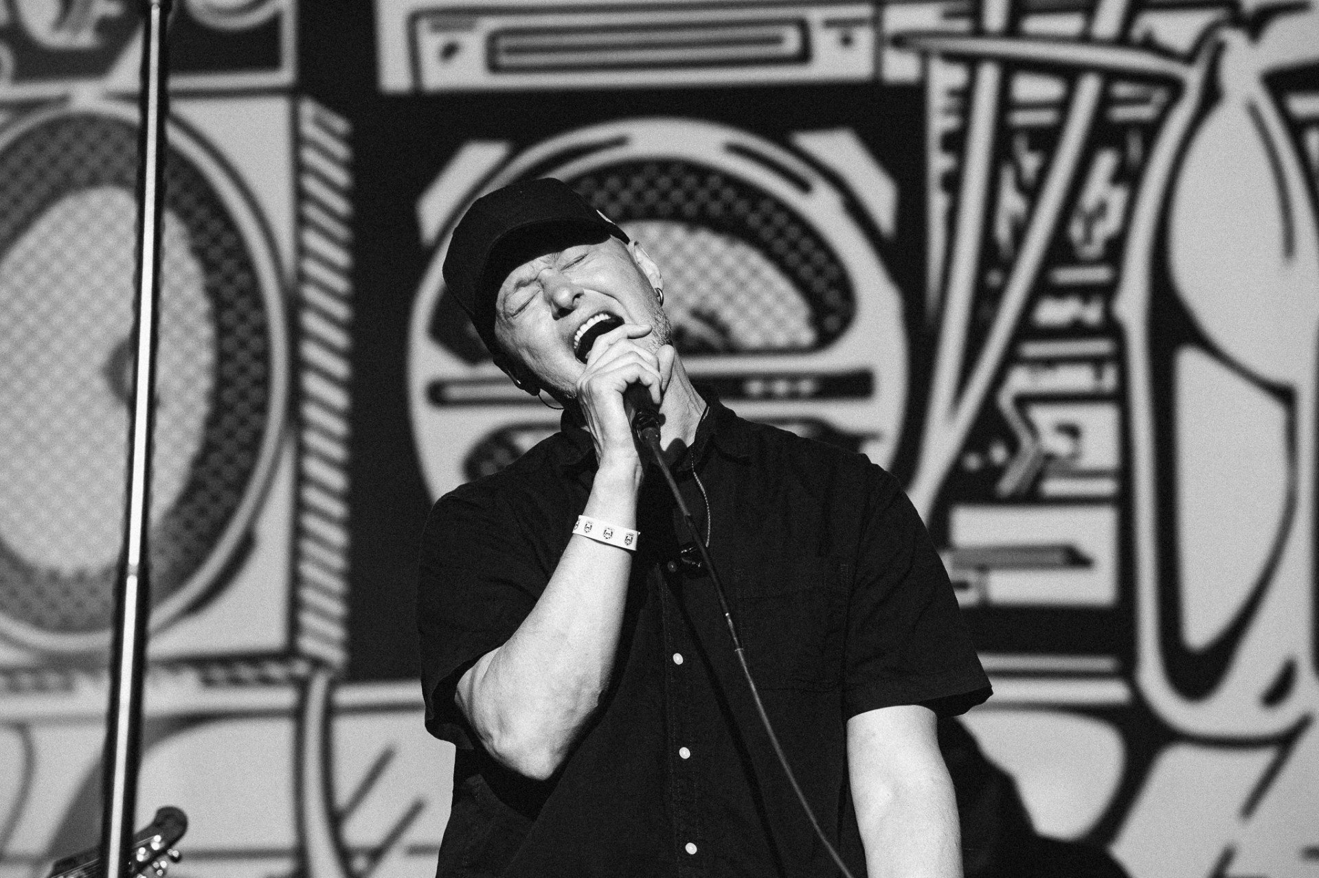 Rockstar, Soldier, Drone Operator: Boombox’s Legendary Return to Kyiv in Long-Awaited Concert