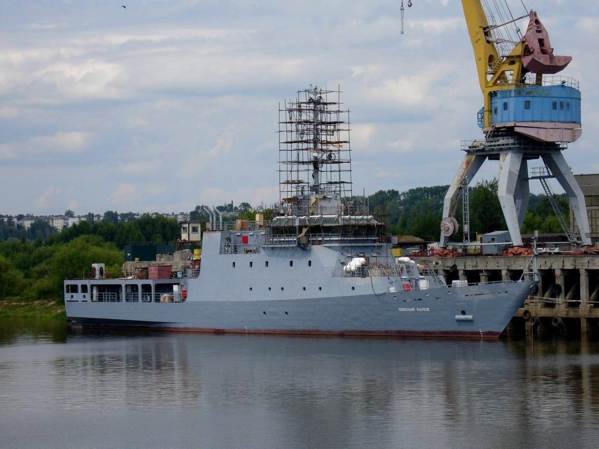 Latest Russian Corvette-Sized Warship Has One Job: Host a Single Helicopter Latest Russian Corvette-Sized Warship Has One Job: Host a Single Helicopter